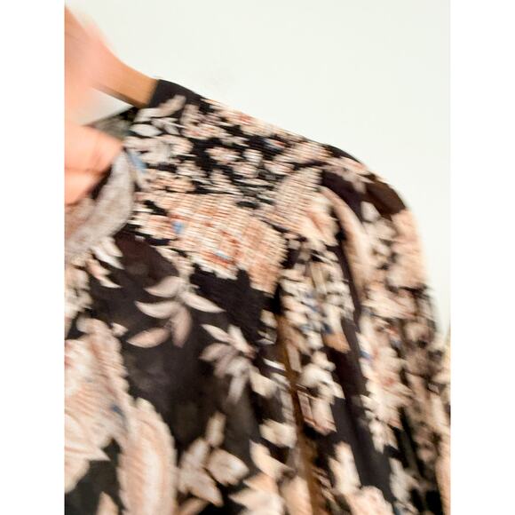 Floral Black and Cream Women's Top - Picture 6 of 12